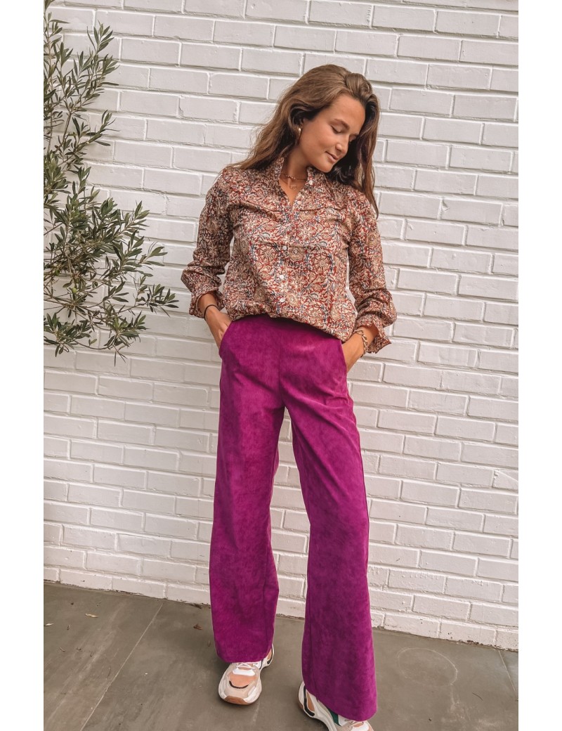 Pantalon MARNIE FRAMBOISE flare en  velours à fines côtes