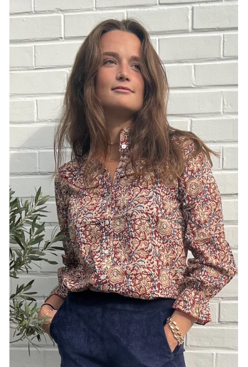 Blouse GINA  brodée bleu, beige et bordeaux