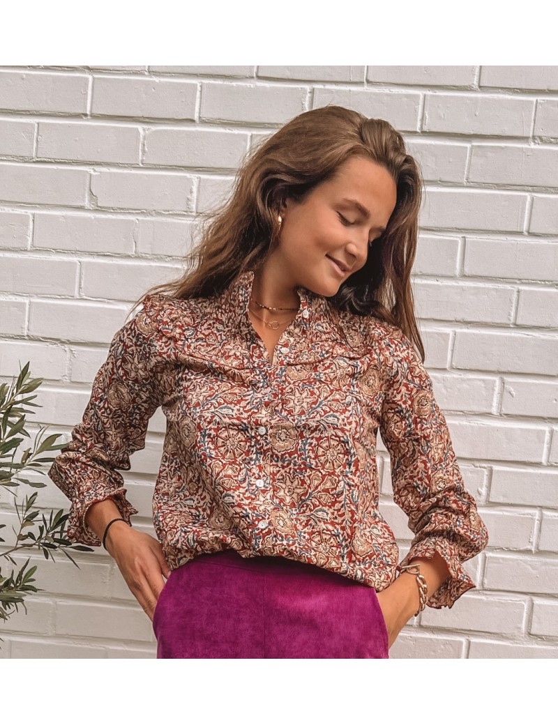 Blouse GINA  brodée bleu, beige et bordeaux